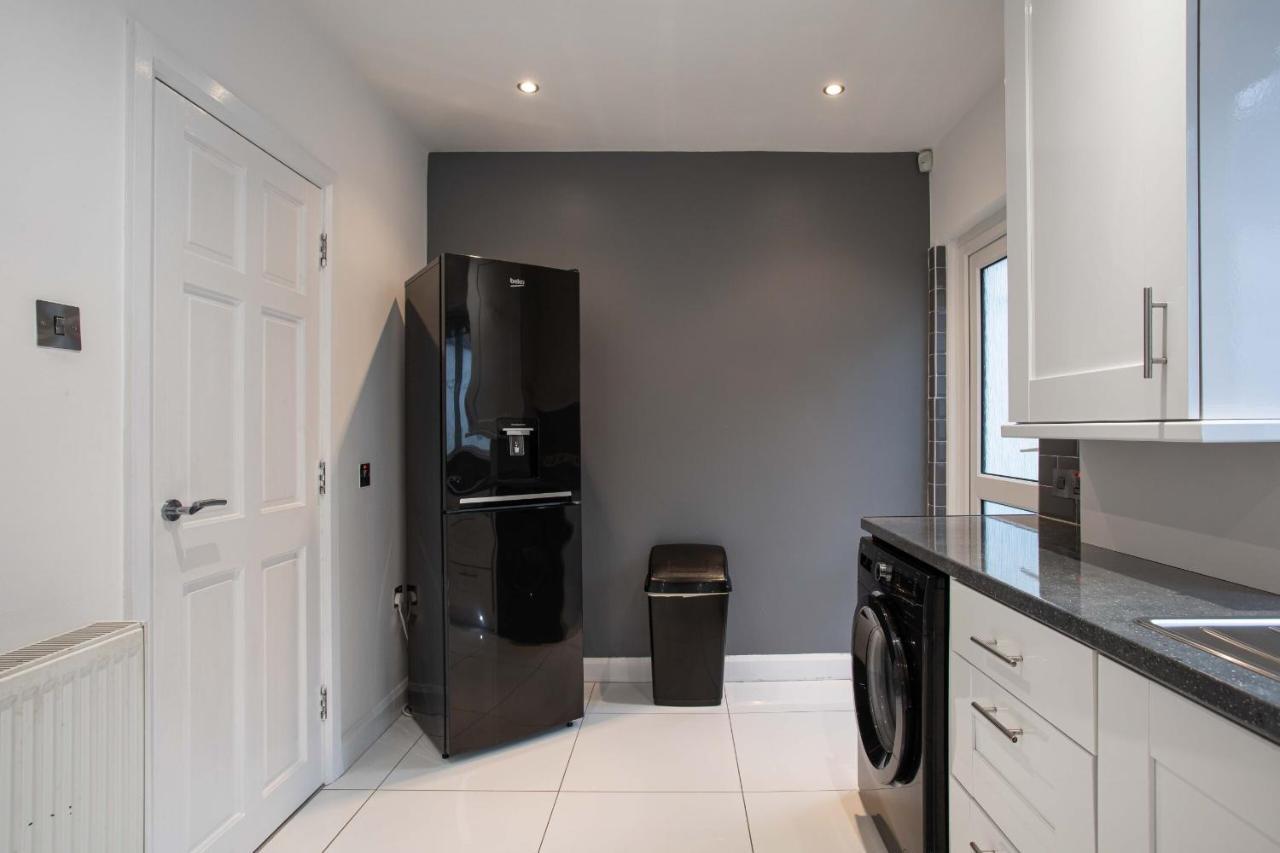 Refurbished Home, 8 Mins To Cc Belfast Eksteriør bilde